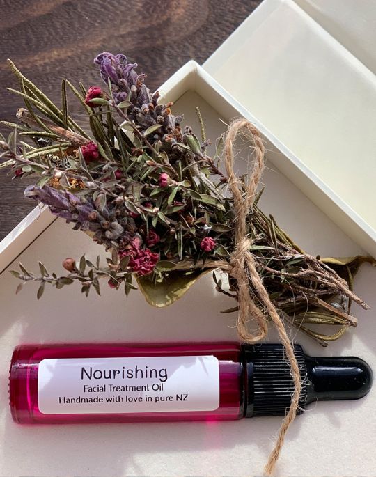Nourishing Skincare Oil 10ML
